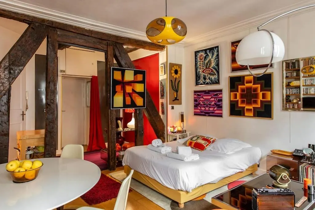 Apartament Lombards - Cozy In The Heart Of Place Du Chatelet. Paryż