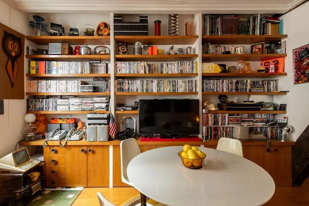Lombards - Cozy In The Heart Of Place Du Chatelet. * Paris